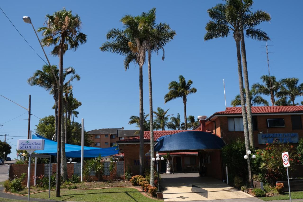 Sapphire Palms Motel Entrance Buitenkant foto