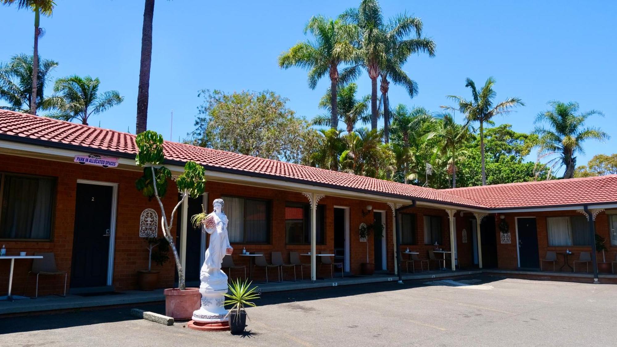 Sapphire Palms Motel Entrance Buitenkant foto